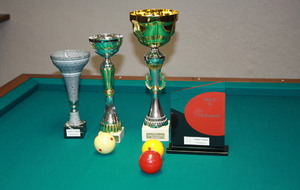 Les trophées pour le tournoi