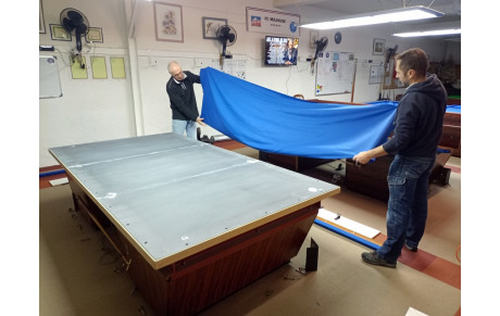 2023-12-27 - Changement des tapis des 3 billards &quot;carambole&quot;